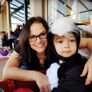 Meet your Posher, Keri